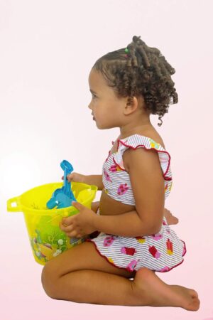 Biquini Conjunto Infantil Ciganinha Ice Cream  Tecido: Sensitel Sun Composição: 84% Poliamida e 16% Elastano. Coleção: Verão 2024 Disponível nos tamanhos: PP P M G