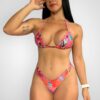Conjunto Top Cortininha Regulável com Calcinha Asa Delta Fantasy  Tecido: Micro Beach Composição: 84% Poliamida e 16% Elastano. Coleção: Verão 2024 Disponível nos tamanhos: P M G GG Feito no Brasil